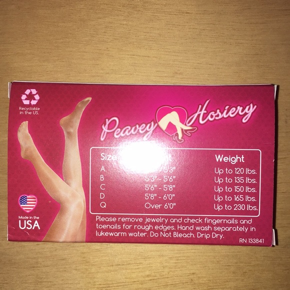 New Hooters Girl Uniform Tank Shorts Pouch Hose & Socks Size XS - Picture 8 of 8